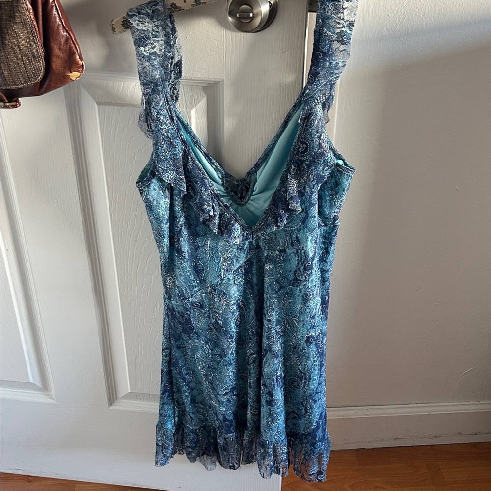 Blue Patterned Tunic - image 3